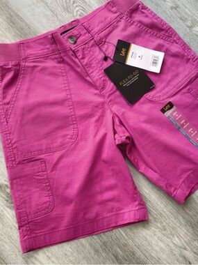 NWT 🦋 LEE Bright Pink Bermuda Shorts | Size: 4 (Medium)
